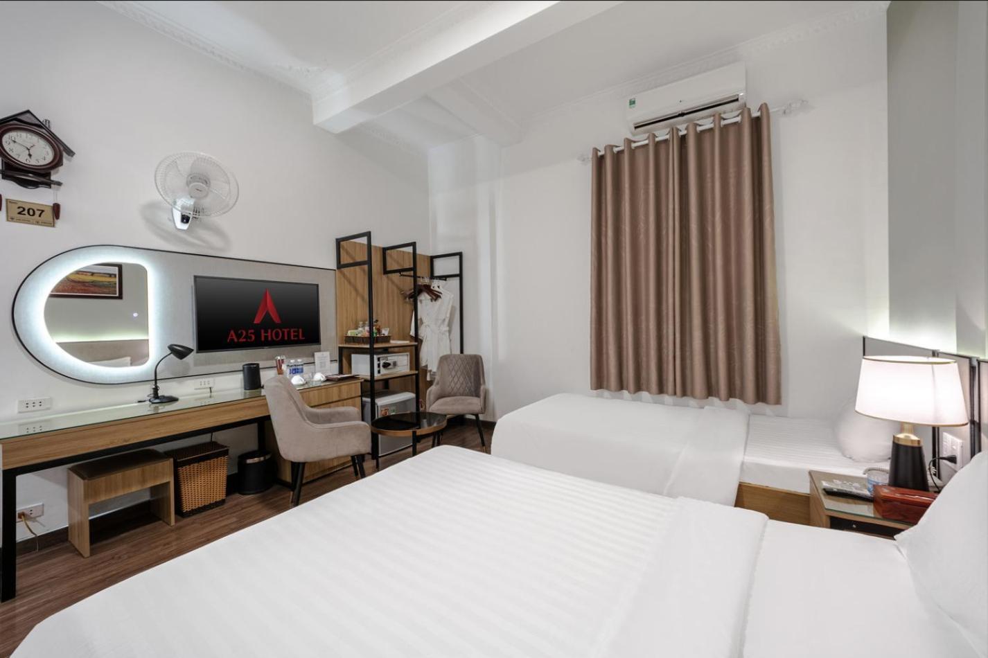 A25 Hotel - 185 Lò Đúc Hanoi Esterno foto
